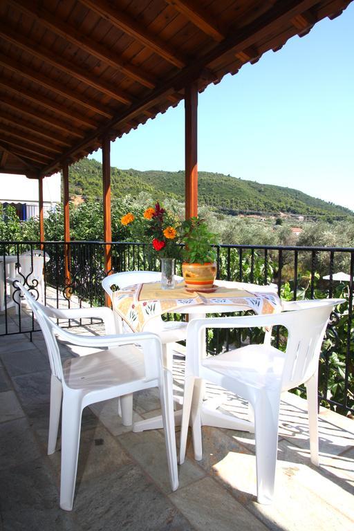 Smaragdi Rooms And Studios Skopelos Extérieur photo