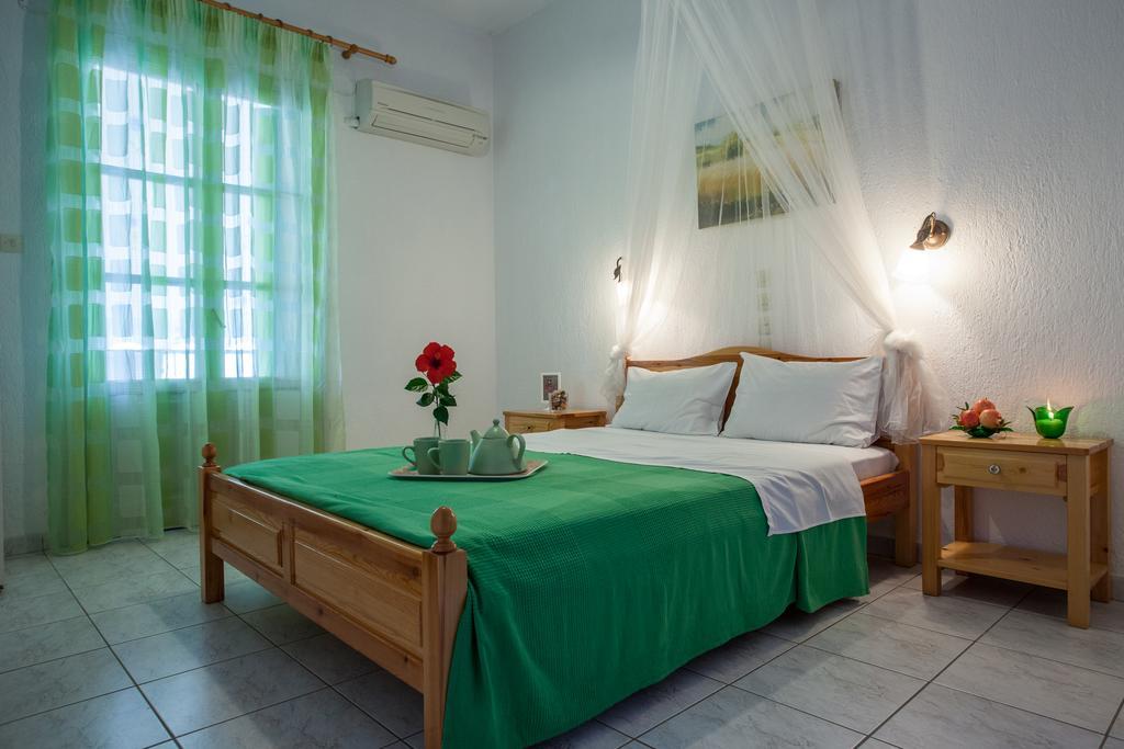 Smaragdi Rooms And Studios Skopelos Extérieur photo