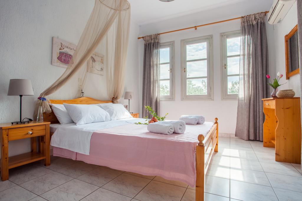Smaragdi Rooms And Studios Skopelos Extérieur photo